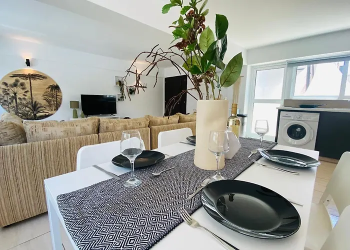 Serena's 2-br In Larnaca