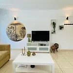 Apartment Serena's 2-br In *