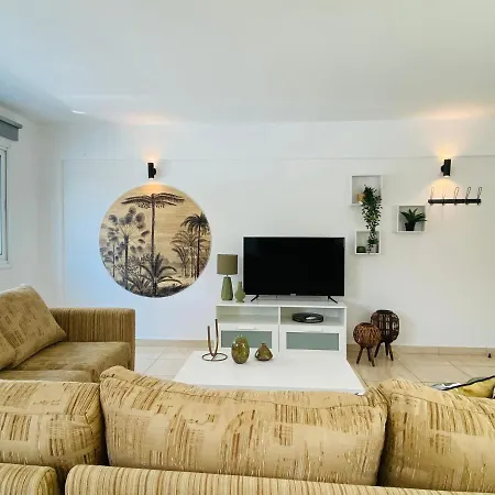 Serena's 2-br In Lägenhet Larnaca