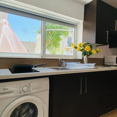 Serena's 2-br In *